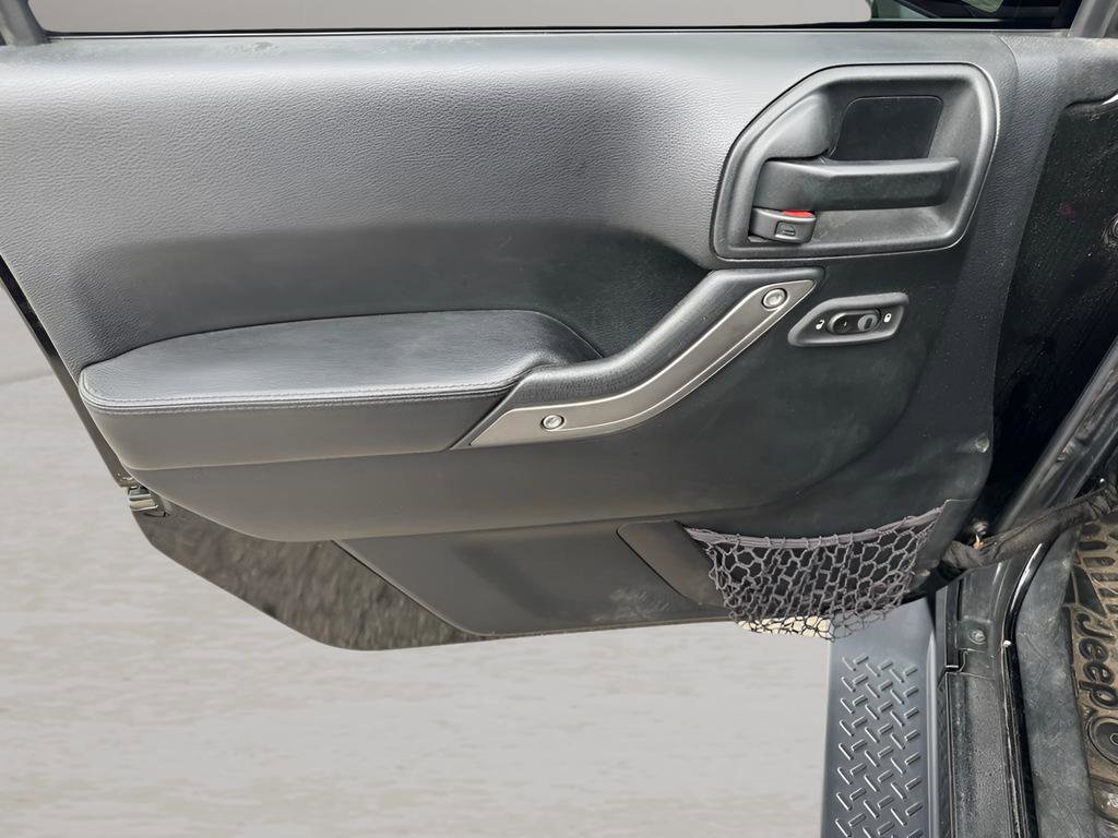 Used 2017 Jeep Wrangler Unlimited Sport image 14