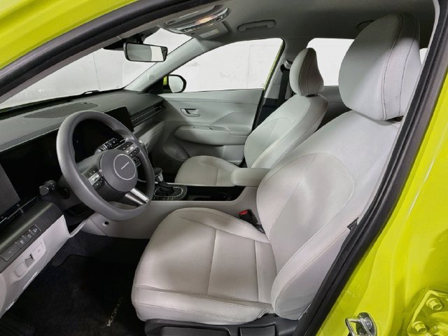Certified 2024 Hyundai Kona SE AWD/4WD image 21