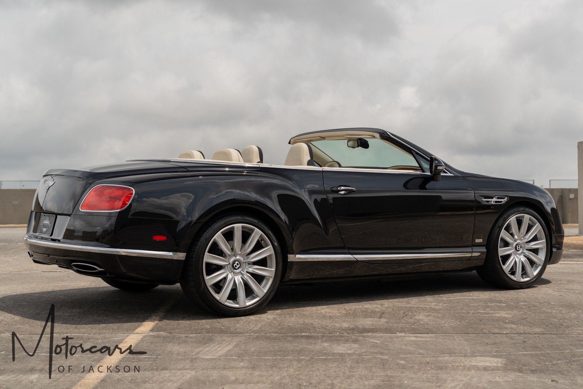Used 2018 Bentley Continental GT AWD/4WD image 11