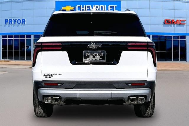 New 2027 Chevrolet Traverse LT FWD image 4