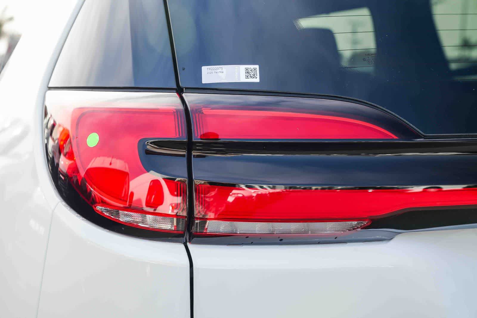 New 2026 Chrysler Pacifica Select FWD image 7