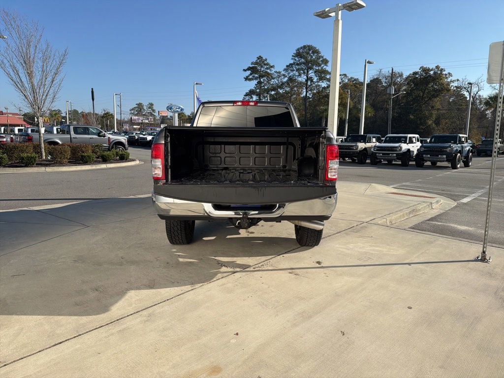 Used 2021 RAM 2500 Tradesman w/ Chrome Appearance Group image 7