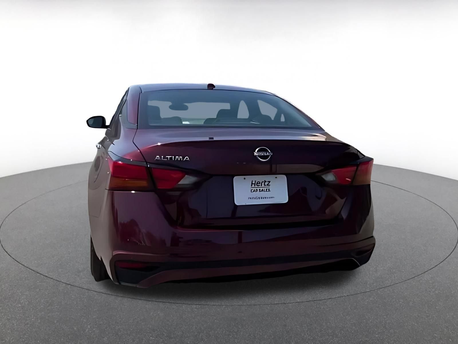 Used 2025 Nissan Altima 2.5 SV FWD image 16