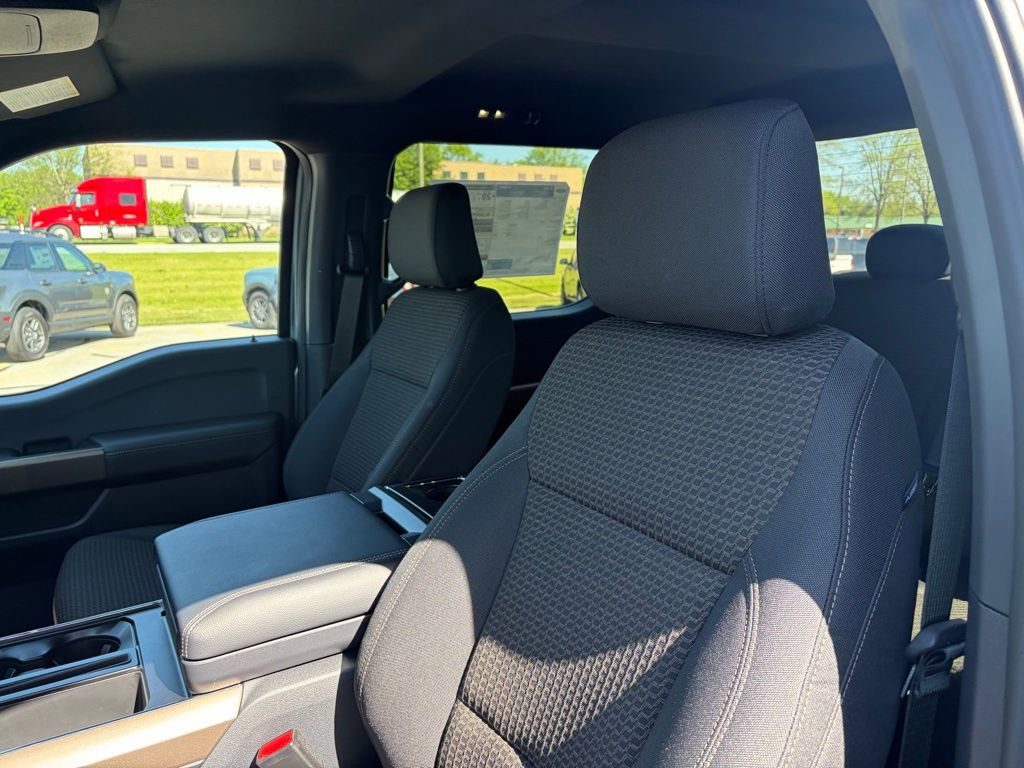 New 2026 Ford F150 STX w/ Equipment Group 201A FX4 AWD/4WD image 3