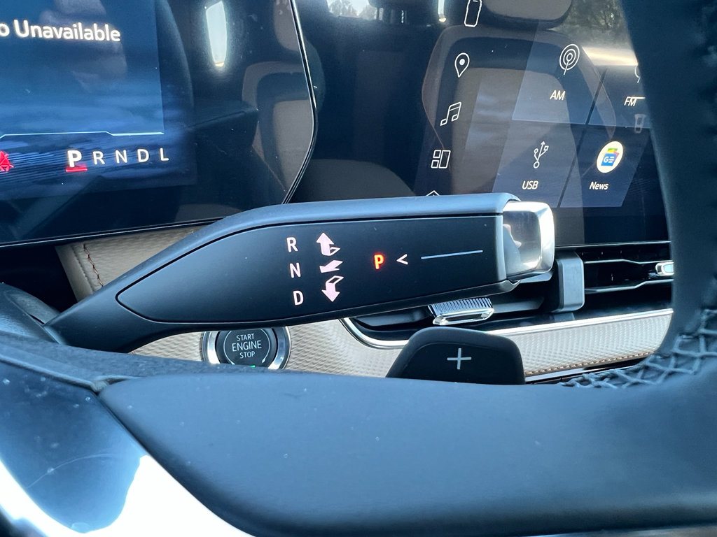 New 2026 Chevrolet Equinox ACTIV w/ Convenience Package III image 25