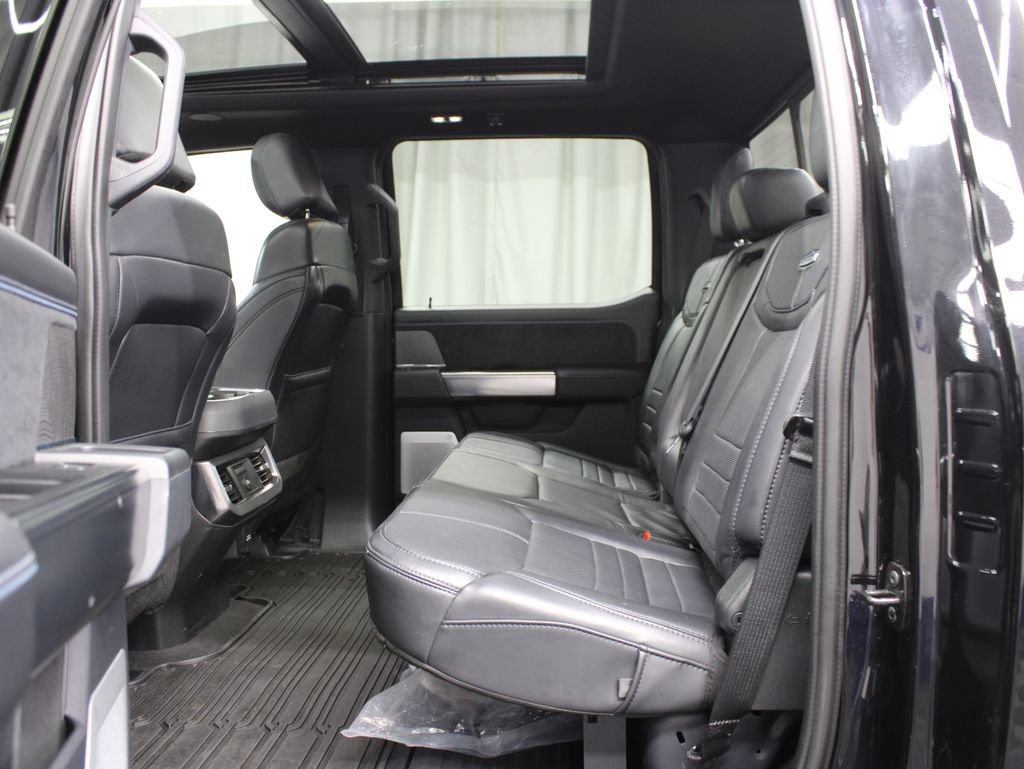 Used 2025 Ford F450 Platinum AWD/4WD image 17