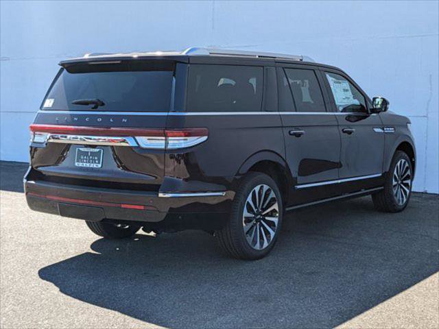 New 2024 Lincoln Navigator L Reserve image 2
