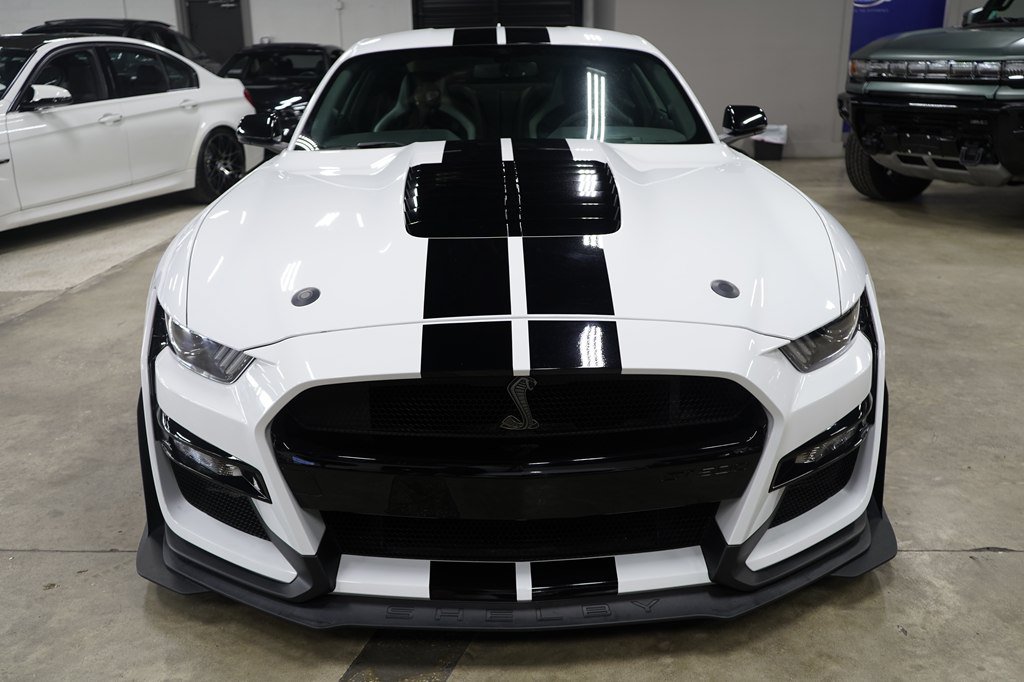 Used 2022 Ford Mustang Shelby GT500 w/ Technology Package RWD image 8