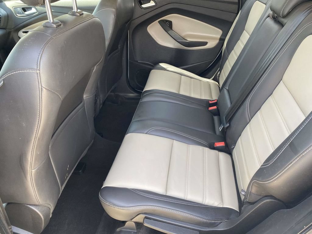 Used 2019 Ford Escape SEL FWD image 14