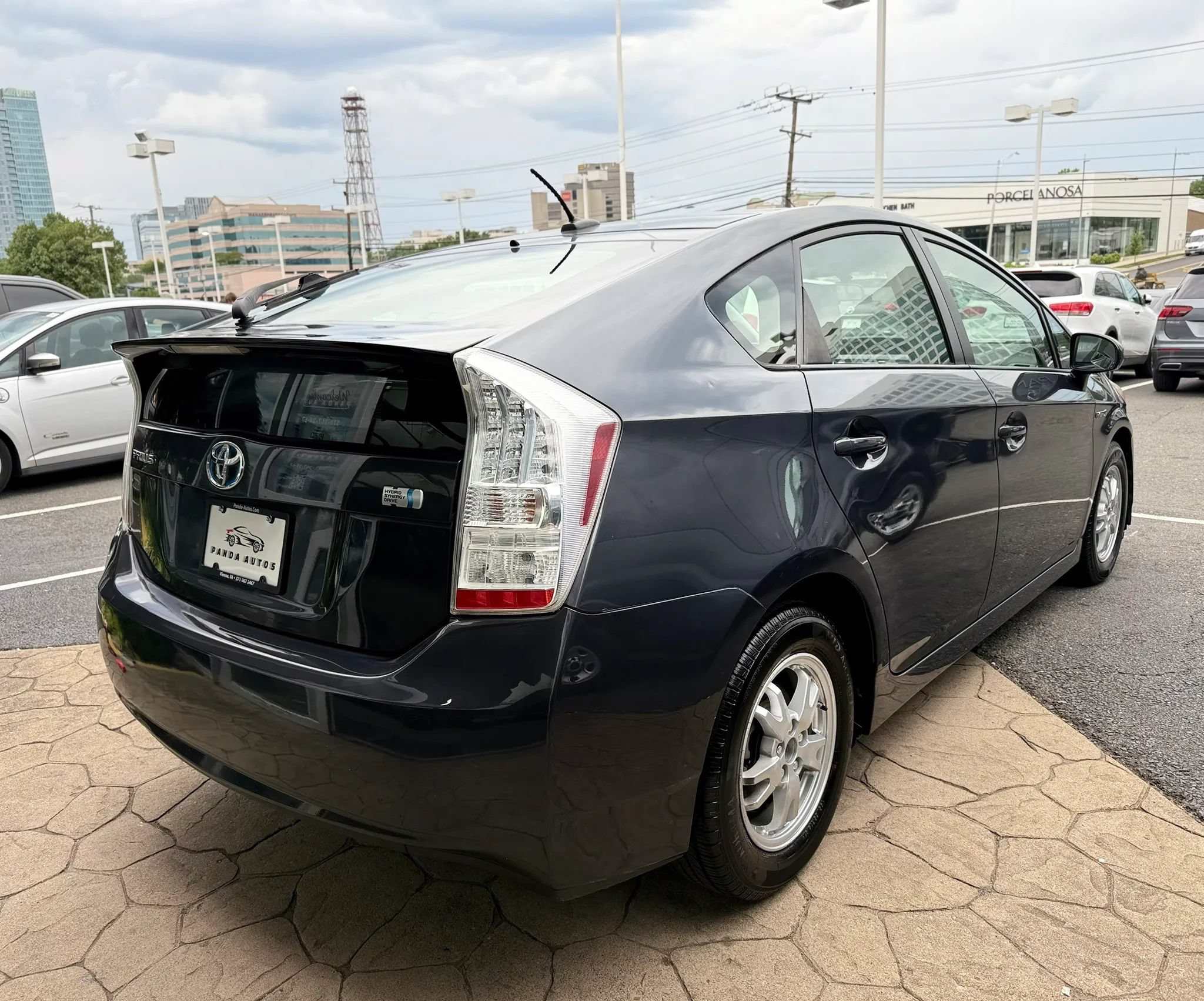 Used 2010 Toyota Prius FWD image 7
