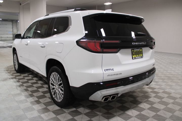 New 2026 GMC Acadia Denali w/ LPO, Floor Liner Package image 9