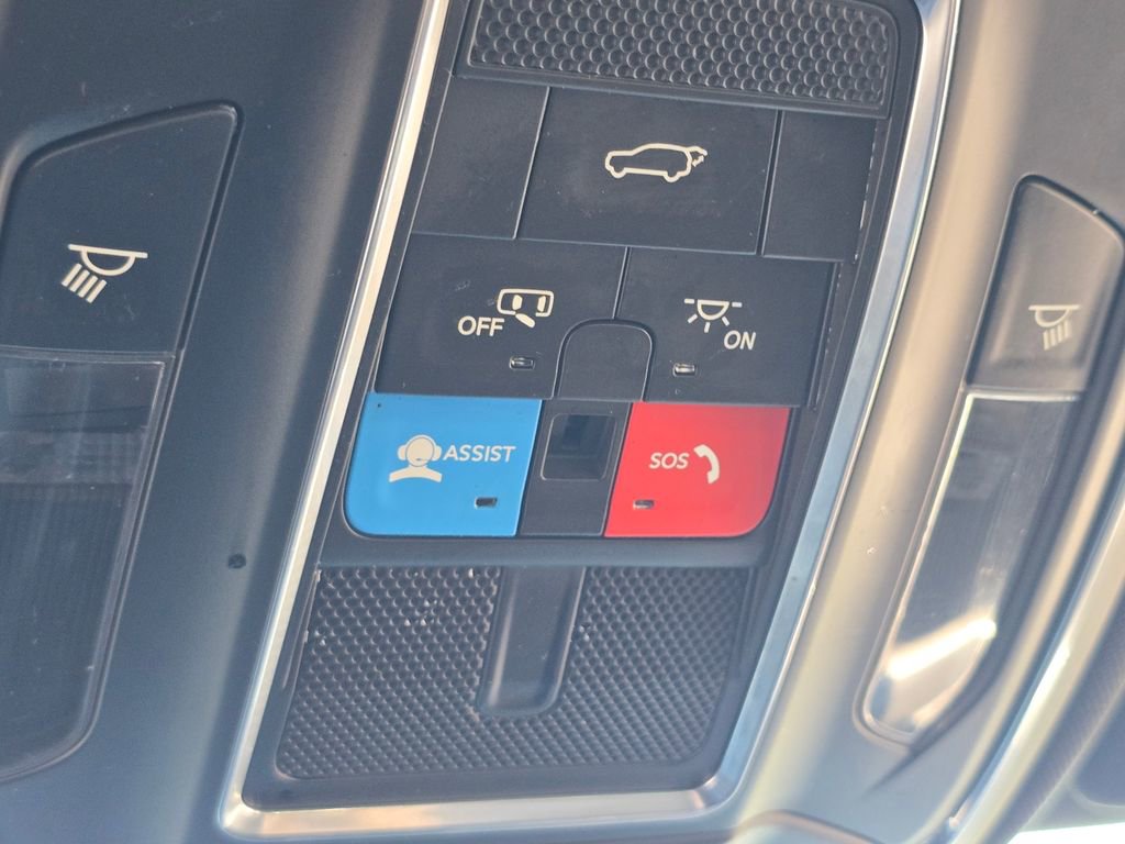 Used 2023 Jeep Grand Cherokee Altitude image 24