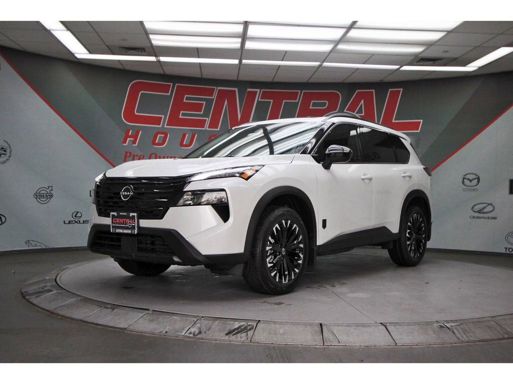 New 2026 Nissan Rogue Dark Armor FWD image 2