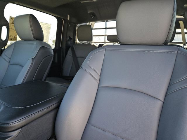New 2026 RAM 3500 Tradesman w/ Chrome Appearance Group A AWD/4WD image 22