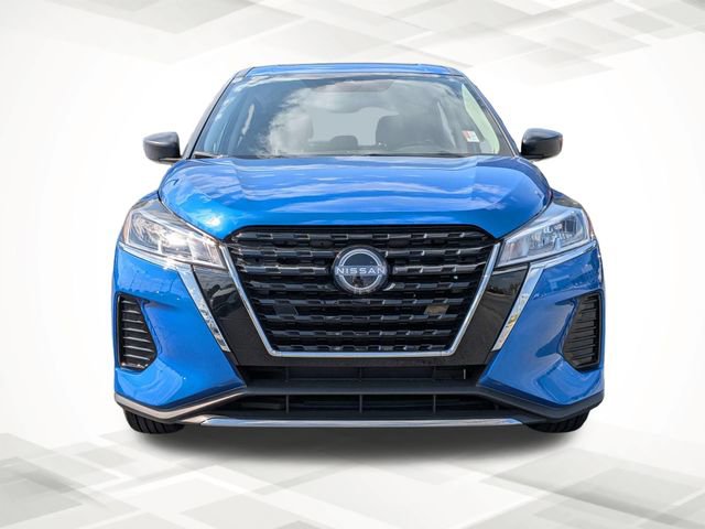 Certified 2025 Nissan Kicks Play S image 8