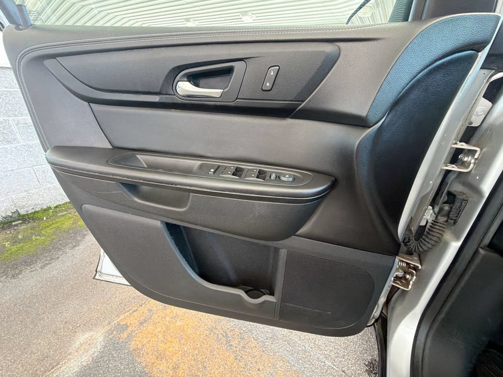 Certified 2015 GMC Acadia SLE AWD/4WD image 27