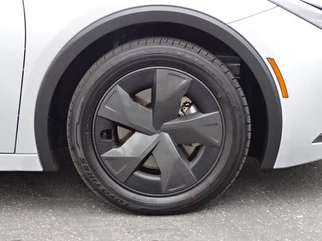 Certified 2023 Toyota Prius Prime FWD image 8