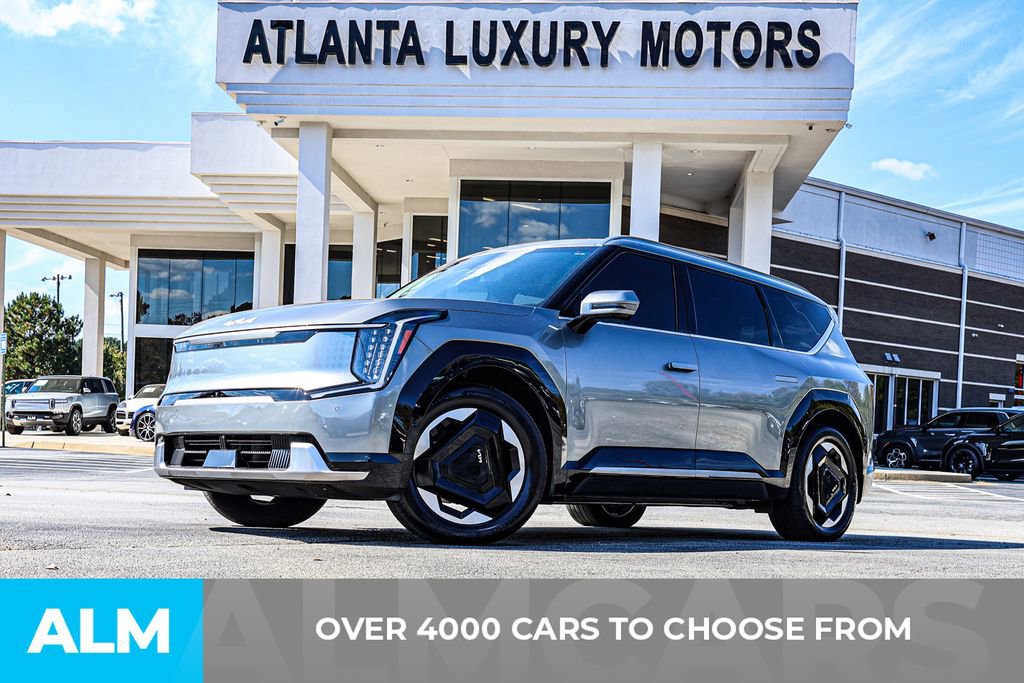 Used 2024 Kia EV9 Land image 3