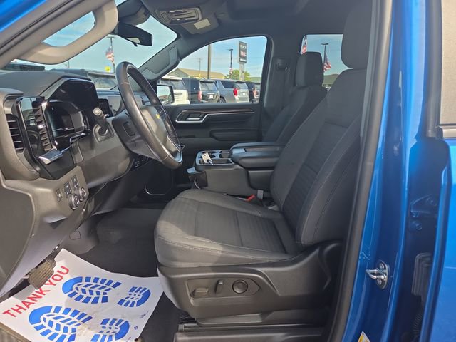 Used 2022 Chevrolet Silverado 1500 LT image 4