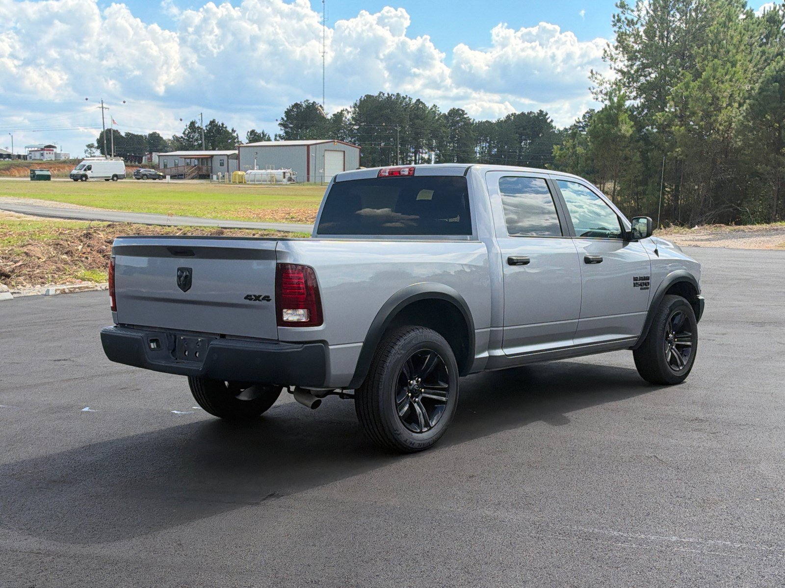 Used 2024 RAM 1500 Warlock AWD/4WD image 5