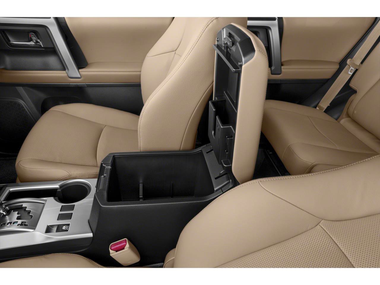 Used 2019 Toyota 4Runner SR5 AWD/4WD image 10