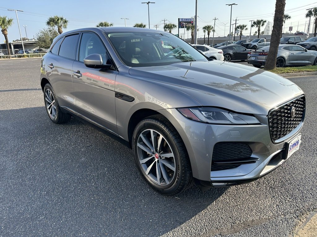 Used 2022 Jaguar F-PACE S image 8