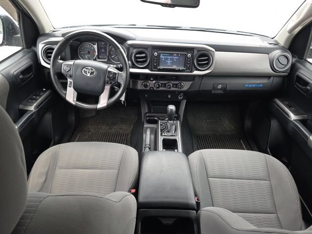 Used 2016 Toyota Tacoma SR5 w/ SR5 Appearance Package (SN) image 11