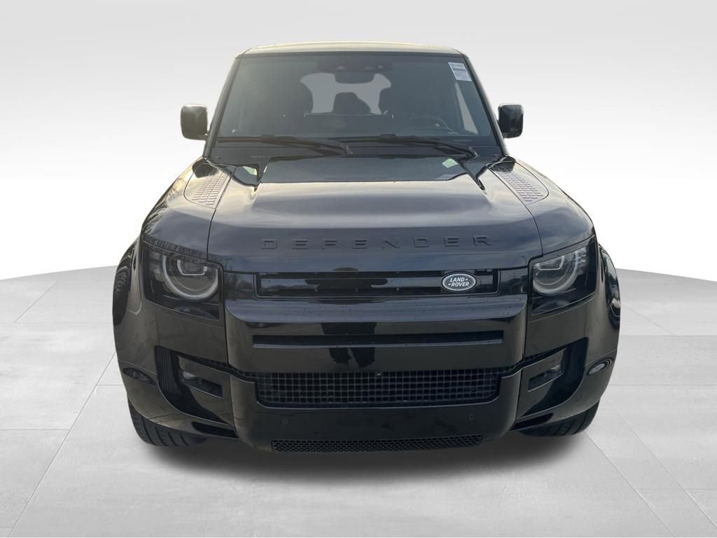 New 2026 Land Rover Defender 110 V8 image 8