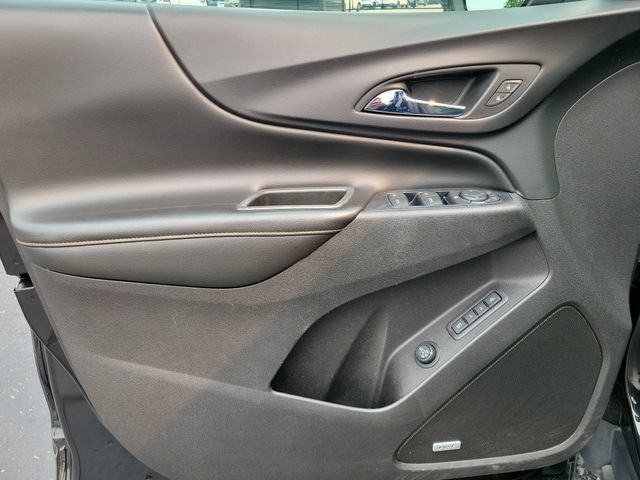 Used 2018 Chevrolet Equinox Premier FWD image 10