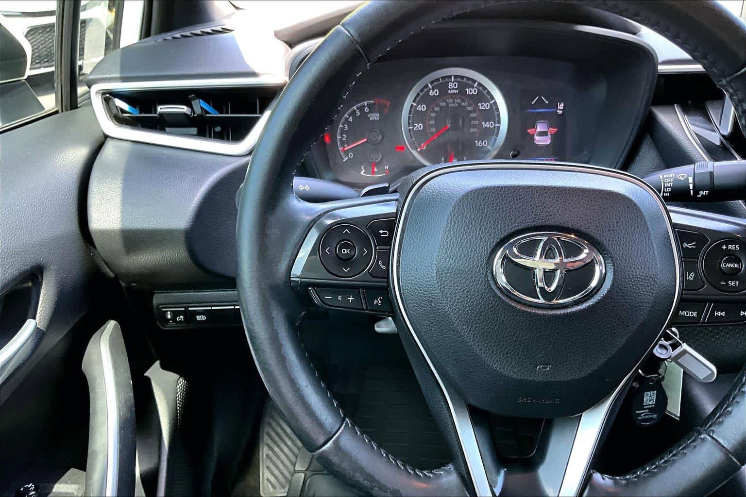 Used 2021 Toyota Corolla SE FWD image 22