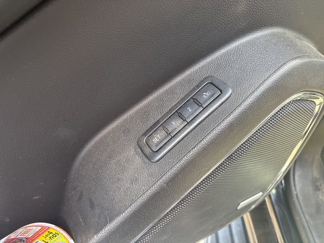 Used 2015 Chevrolet Tahoe LTZ image 32