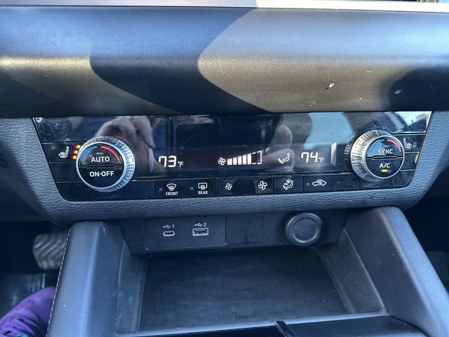 Used 2023 Mitsubishi Outlander SE FWD image 19