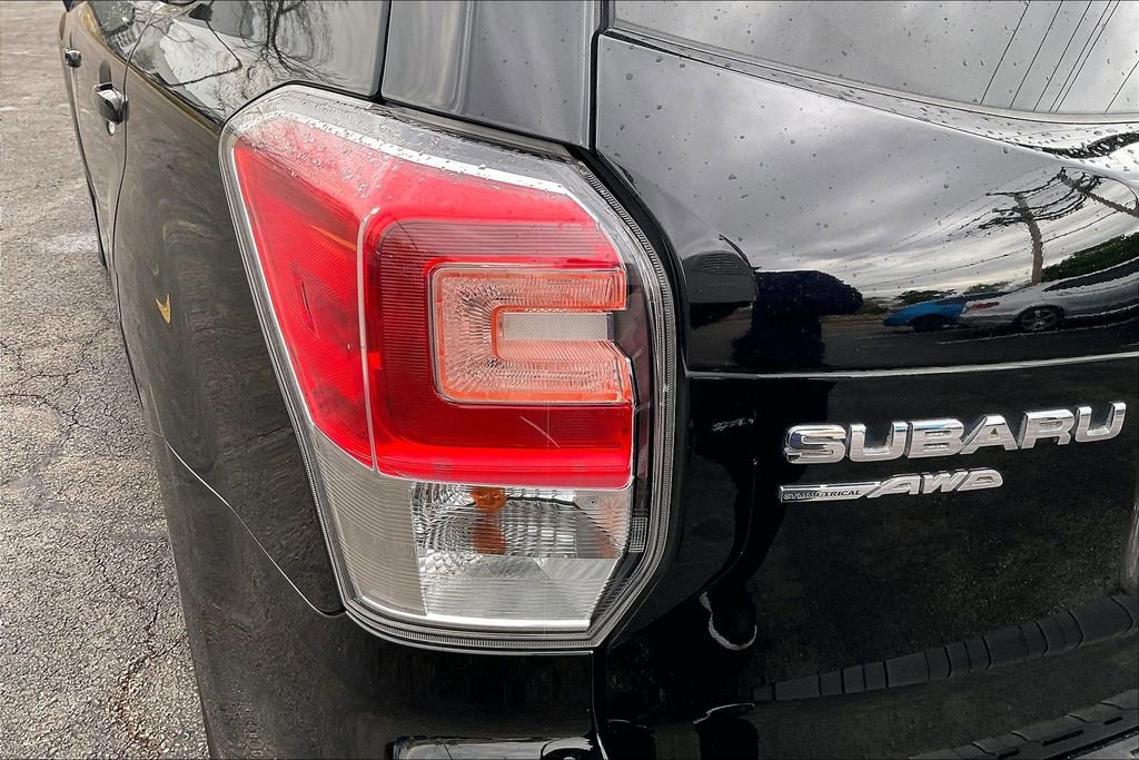 Used 2017 Subaru Forester 2.5i Limited w/ Popular Package #2 AWD/4WD image 34