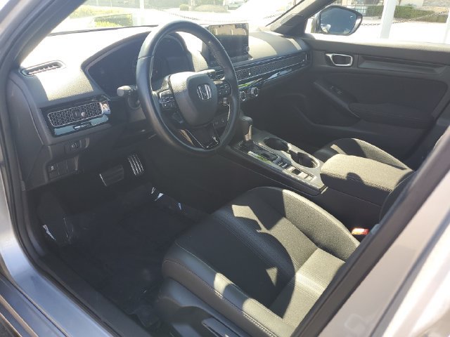 Certified 2025 Honda Civic Sport image 17