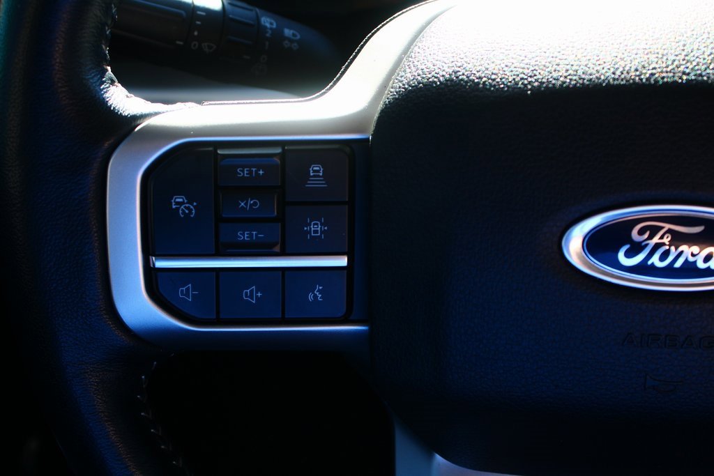 Used 2023 Ford Expedition Max XLT image 15