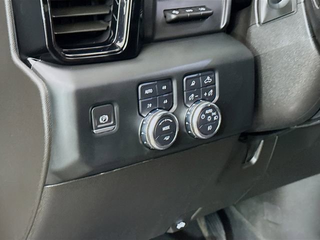Used 2024 GMC Sierra 3500 AT4 w/ AT4 Premium Plus Package image 10