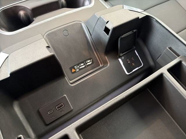 New 2026 Chevrolet Silverado 2500 LTZ w/ LTZ Premium Package image 31