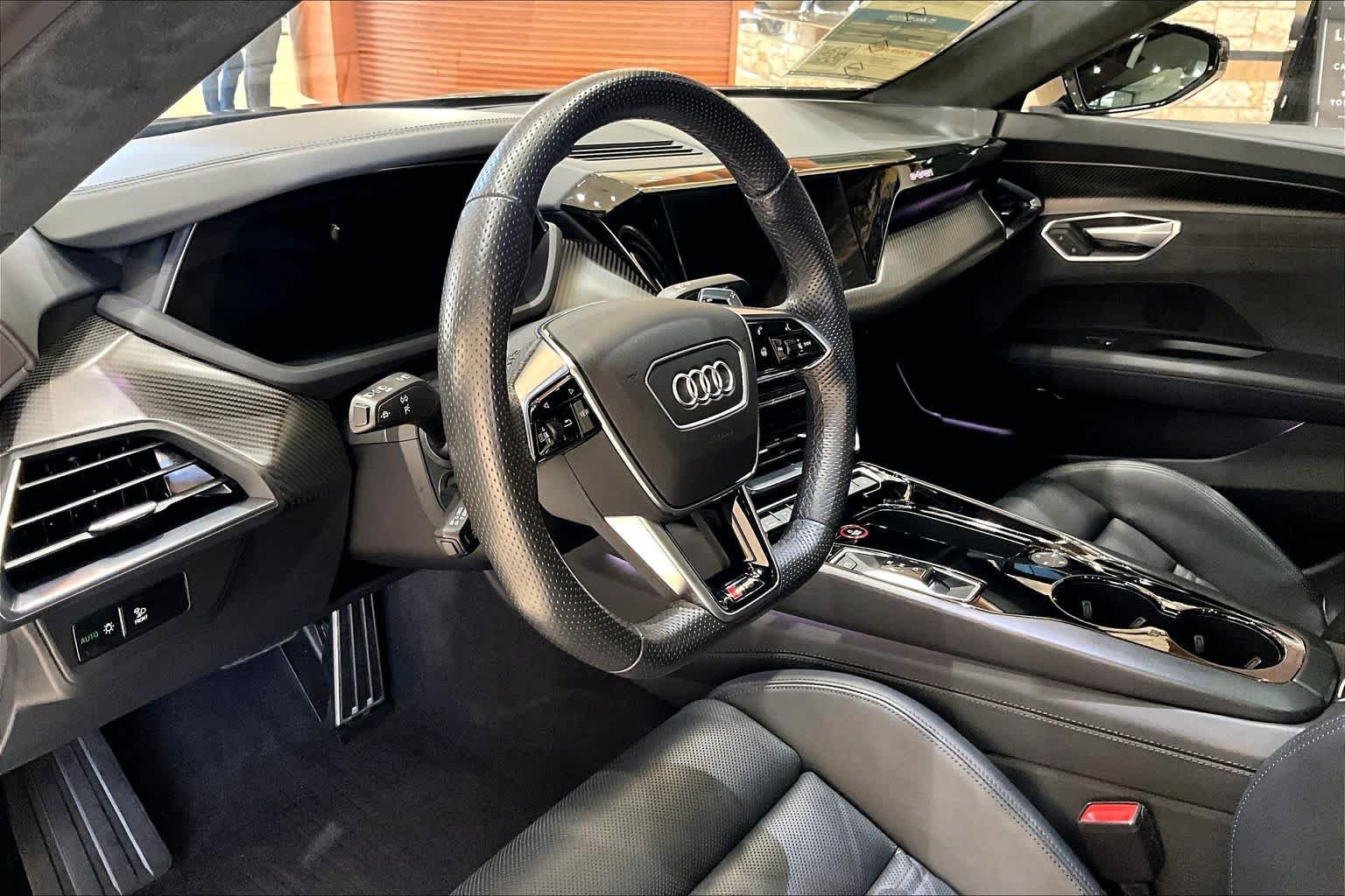 Used 2022 Audi RS e-tron GT w/ Carbon Performance Package image 16