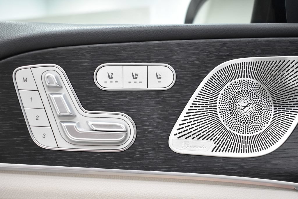 Certified 2025 Mercedes-Benz GLS 580 4MATIC image 16
