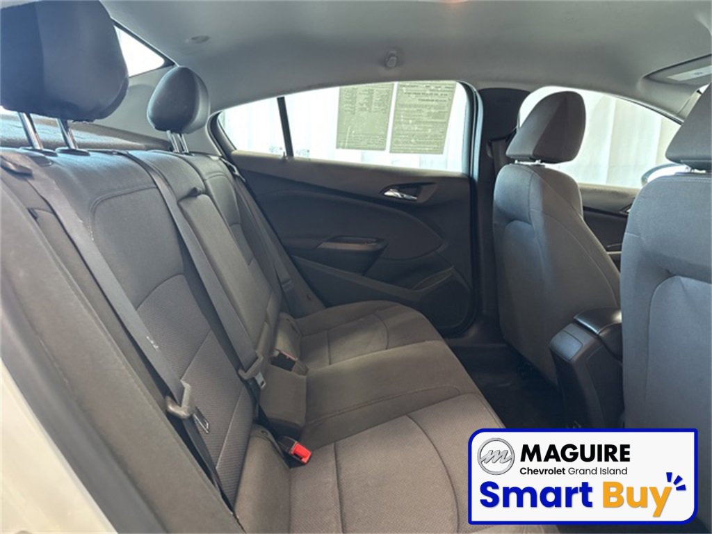 Used 2019 Chevrolet Cruze LT w/ Convenience Package image 23
