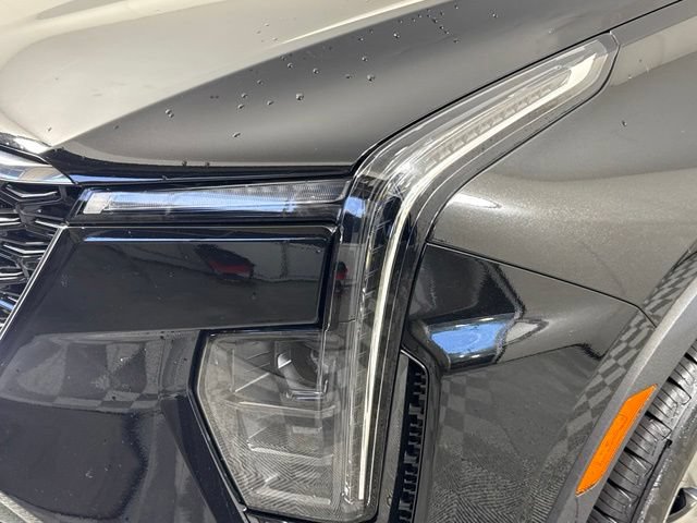 Certified 2025 Cadillac XT4 Premium Luxury FWD image 13