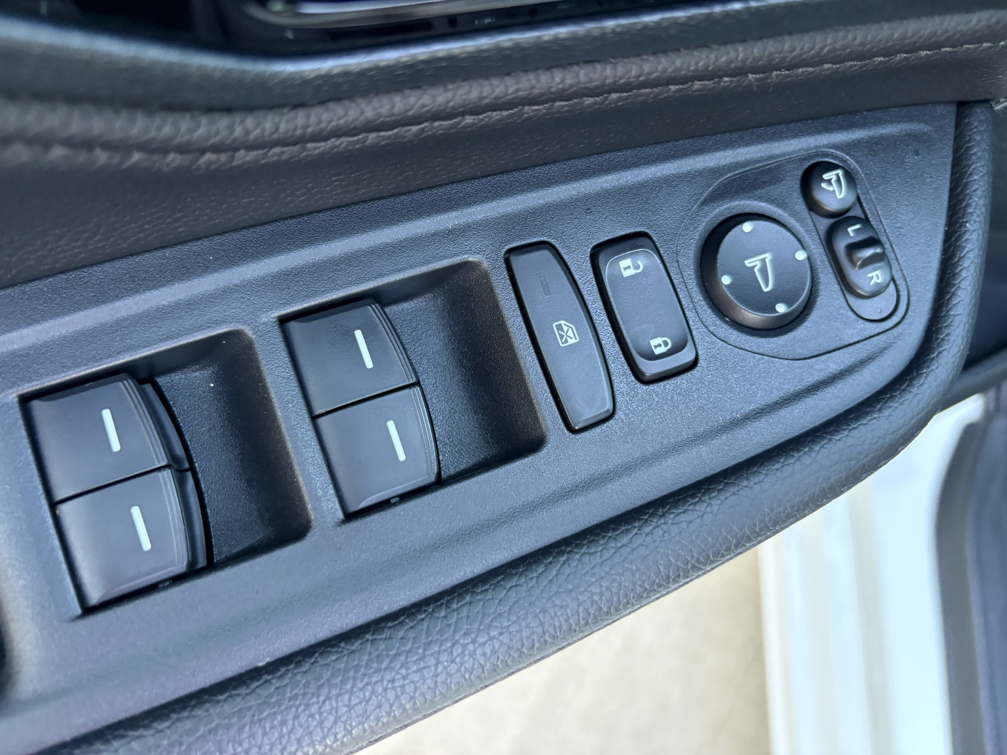 Certified 2024 Honda Odyssey Elite image 12