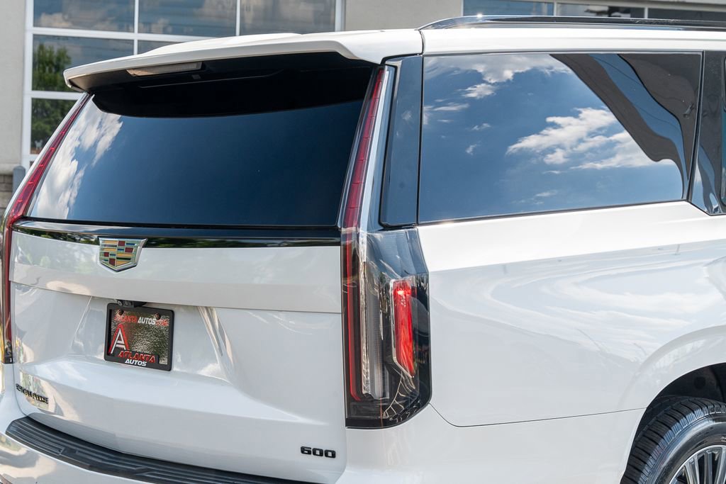Used 2021 Cadillac Escalade ESV Sport Platinum AWD/4WD image 13