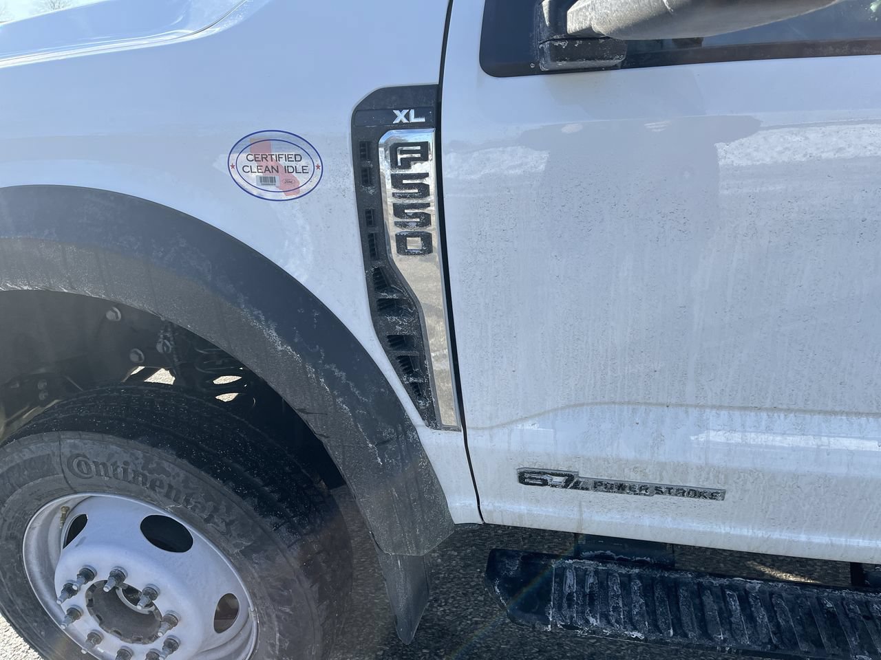New 2025 Ford F550 4x4 SuperCab Super Duty image 25
