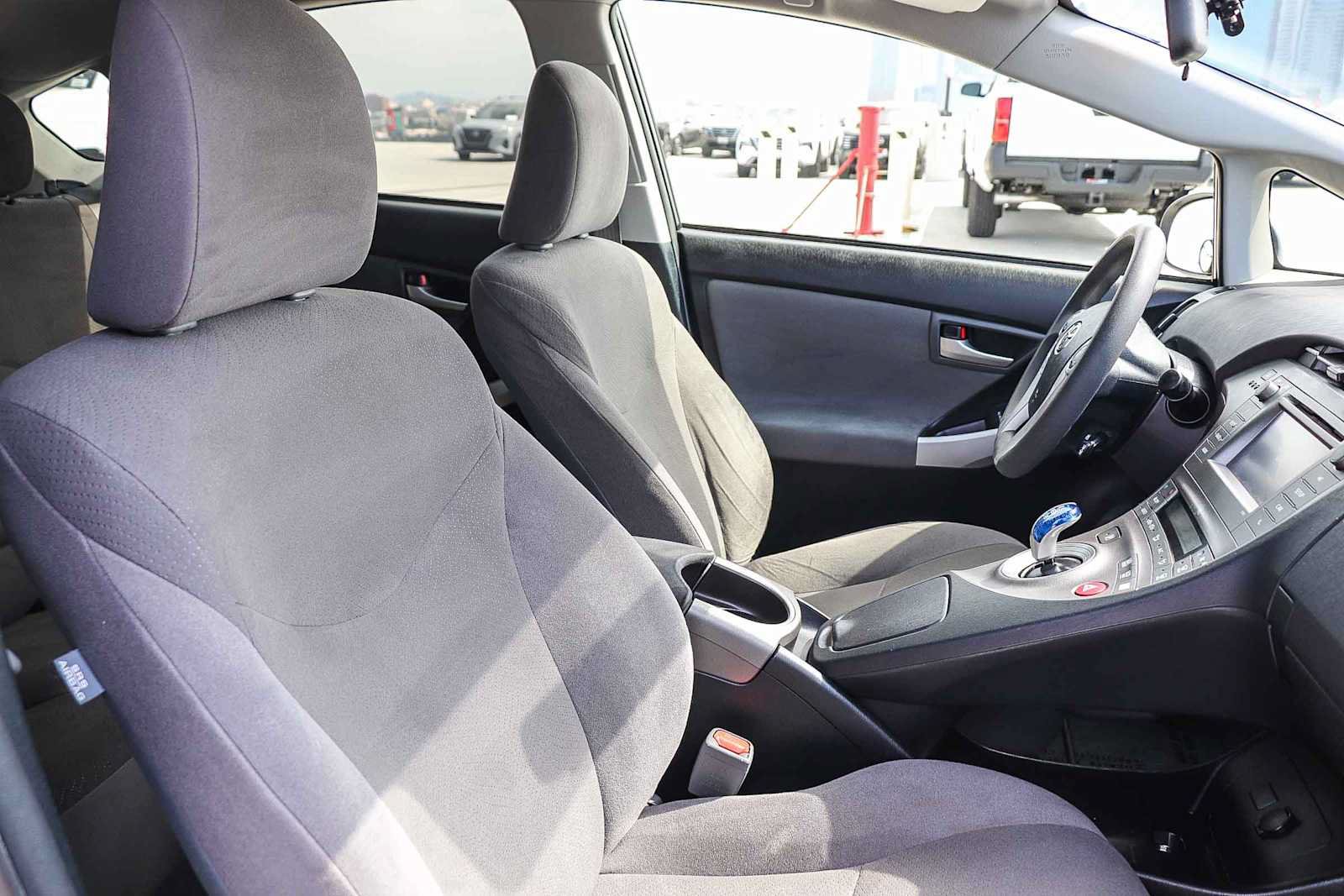 Used 2015 Toyota Prius Two FWD image 17