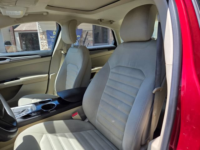 Used 2013 Ford Fusion SE FWD image 14
