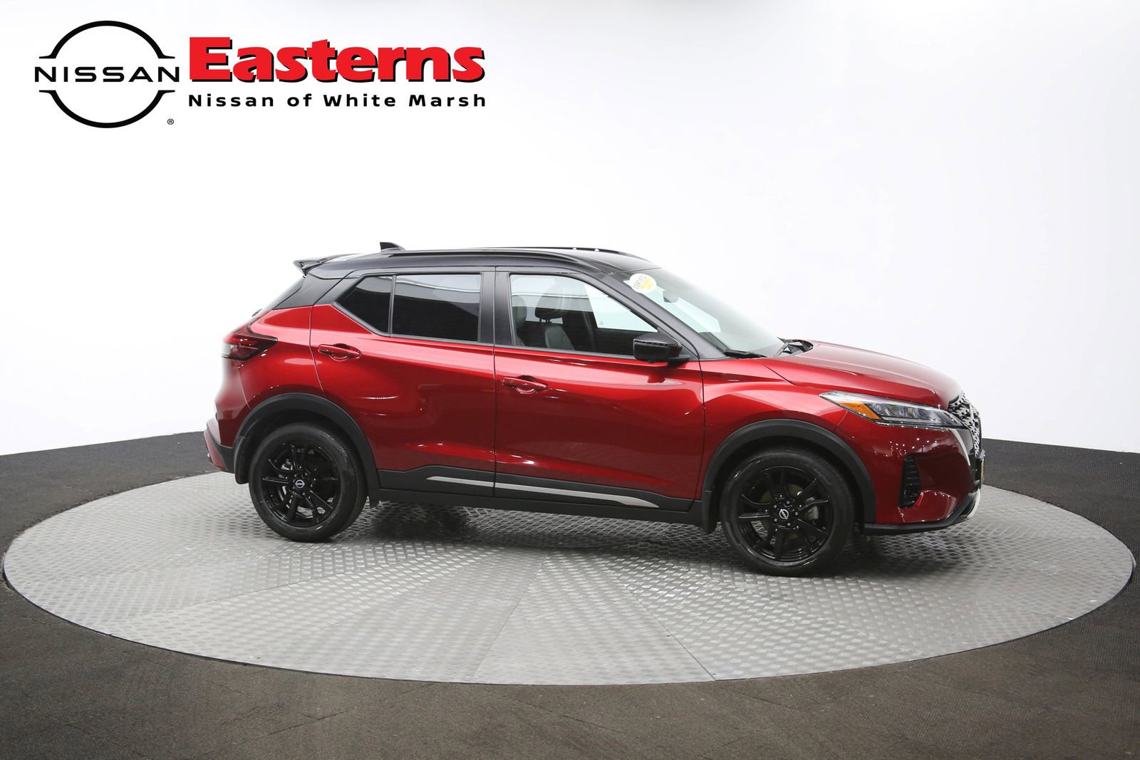 Used 2023 Nissan Kicks SR w/ SR Premium Package image 82