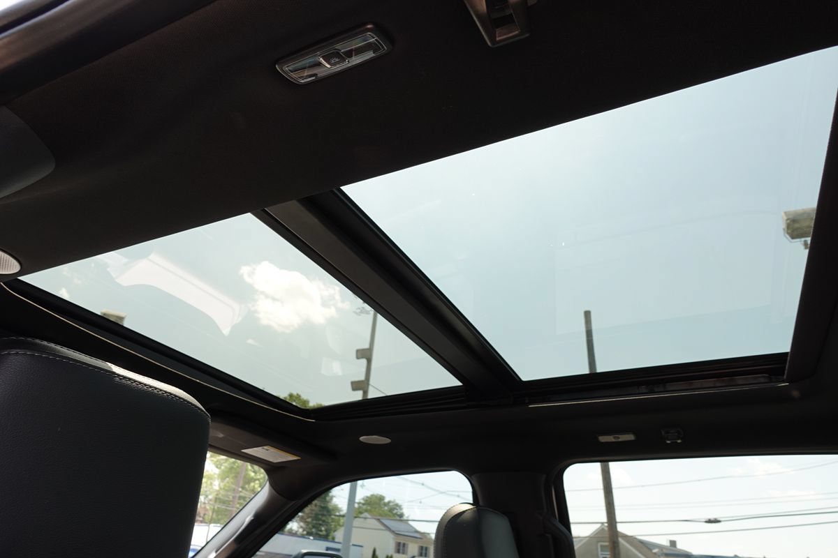 Used 2023 Ford F150 Lariat w/ Equipment Group 502A High AWD/4WD image 27