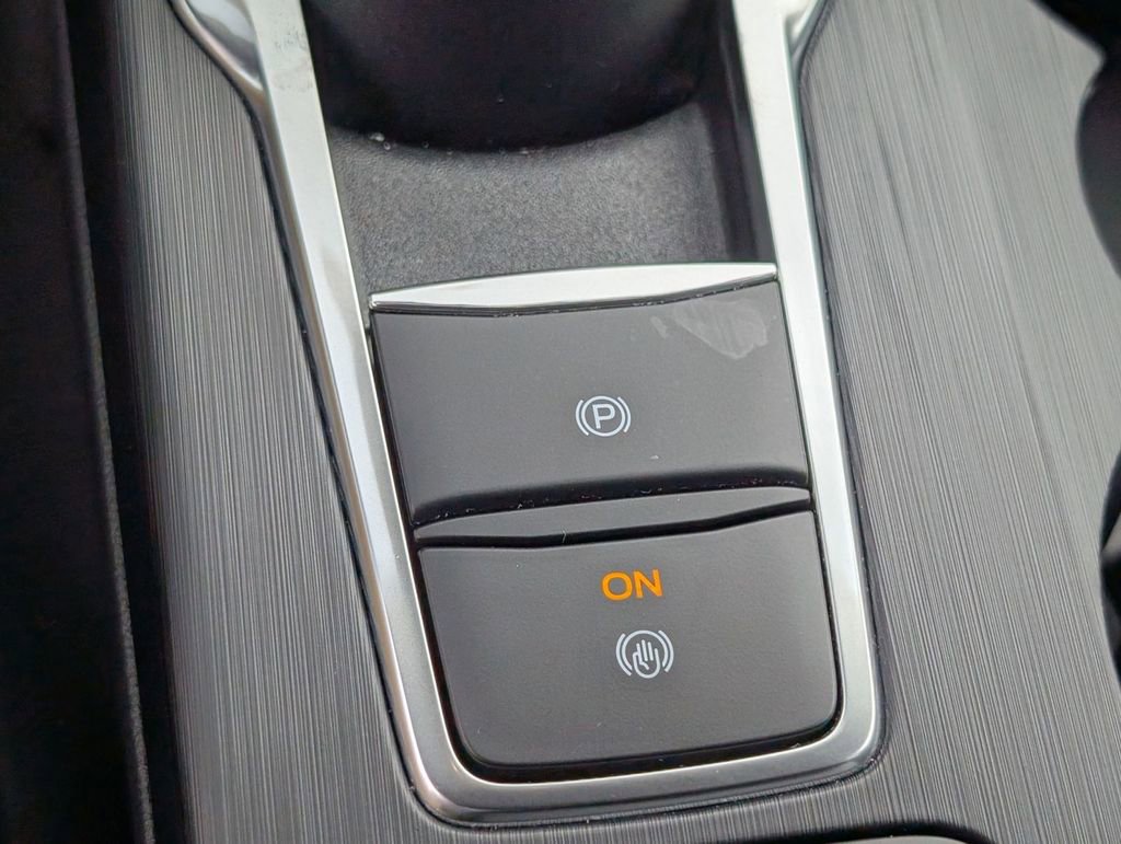 New 2026 Ford Escape ST-Line w/ Cold Weather Package image 33