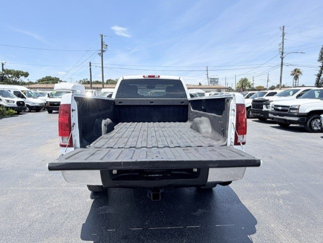 Used 2007 GMC Sierra 2500 W/T w/ Fleet Convenience Package RWD image 7